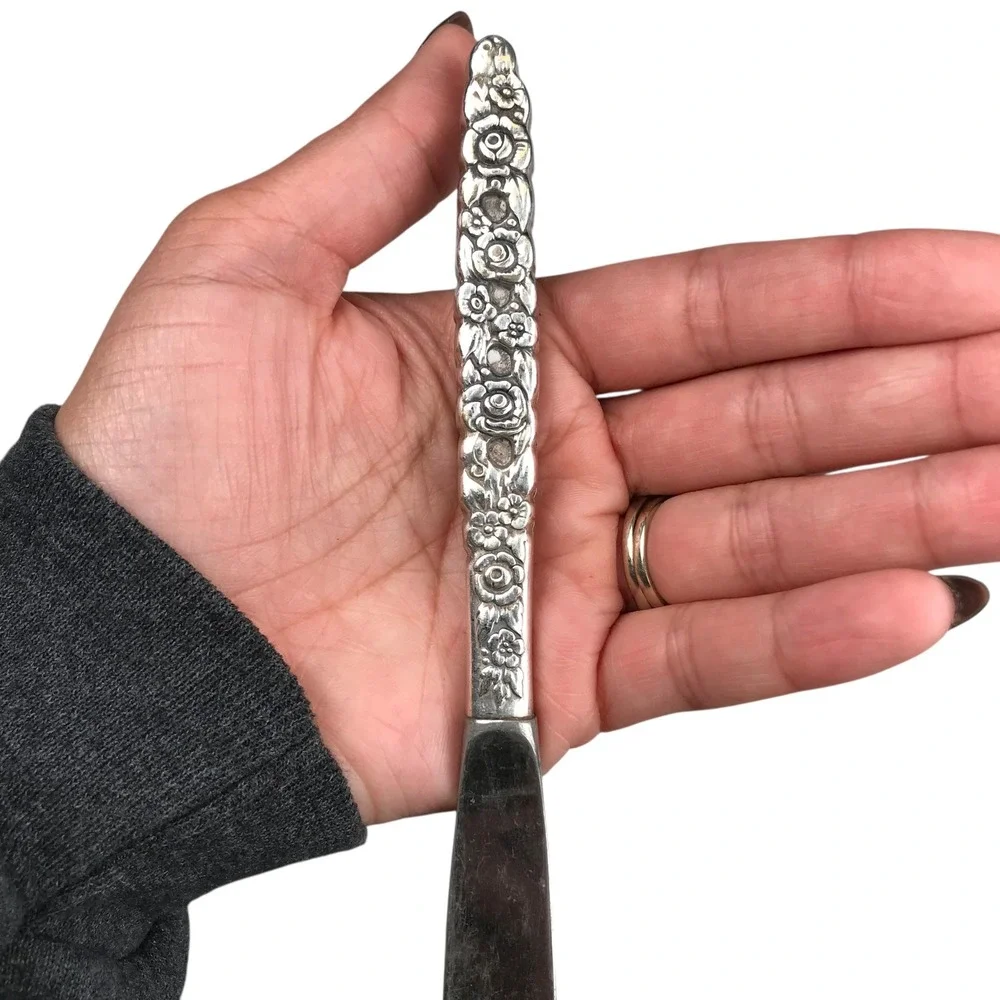 N/A elegant vintage